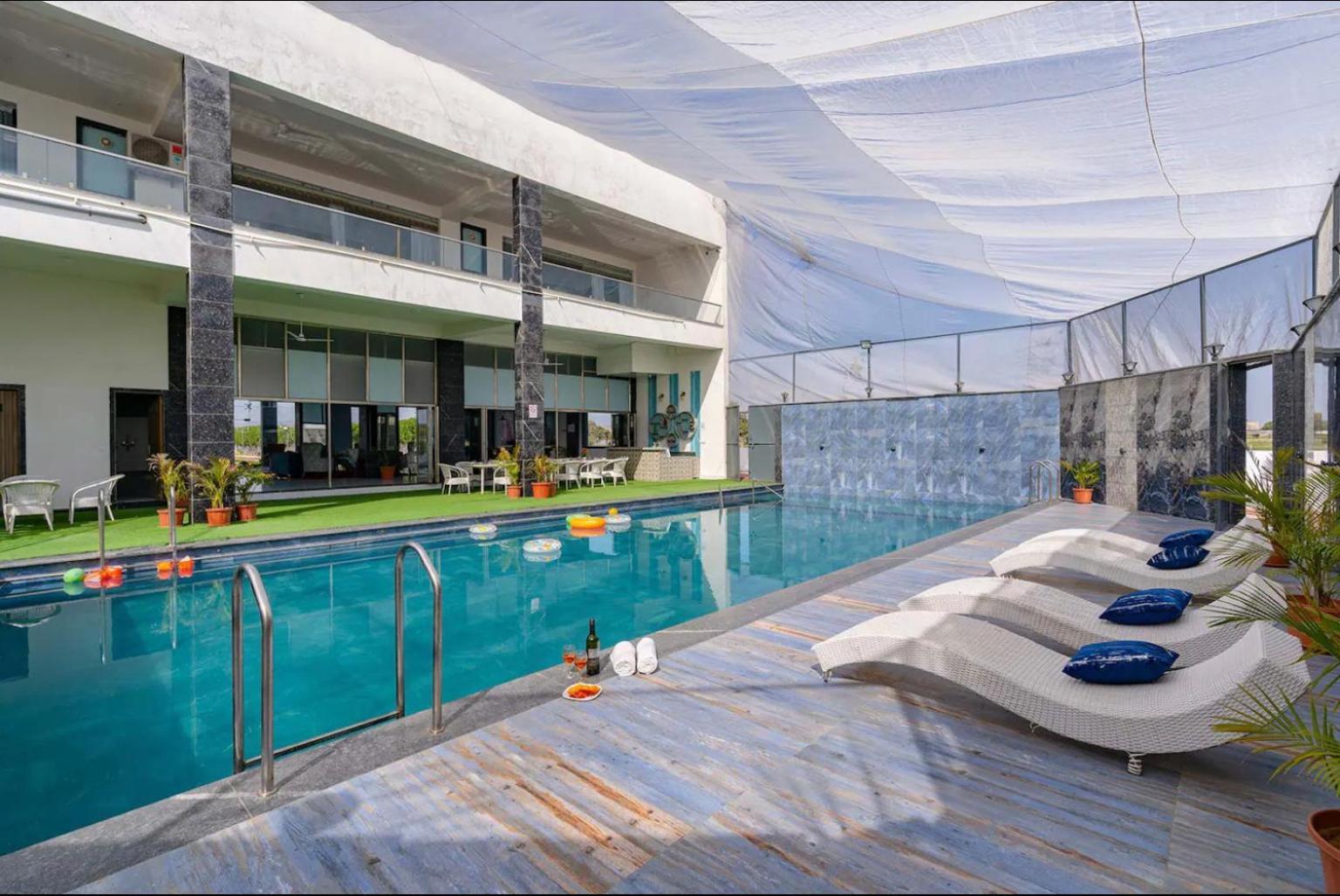 Iris Heaven'Z By Radha Rani Resort Τζαϊπούρ Εξωτερικό φωτογραφία